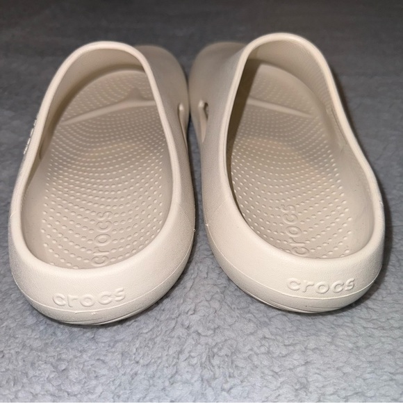 Crocs, Men’s 8, Women’s 10 - Picture 4 of 10